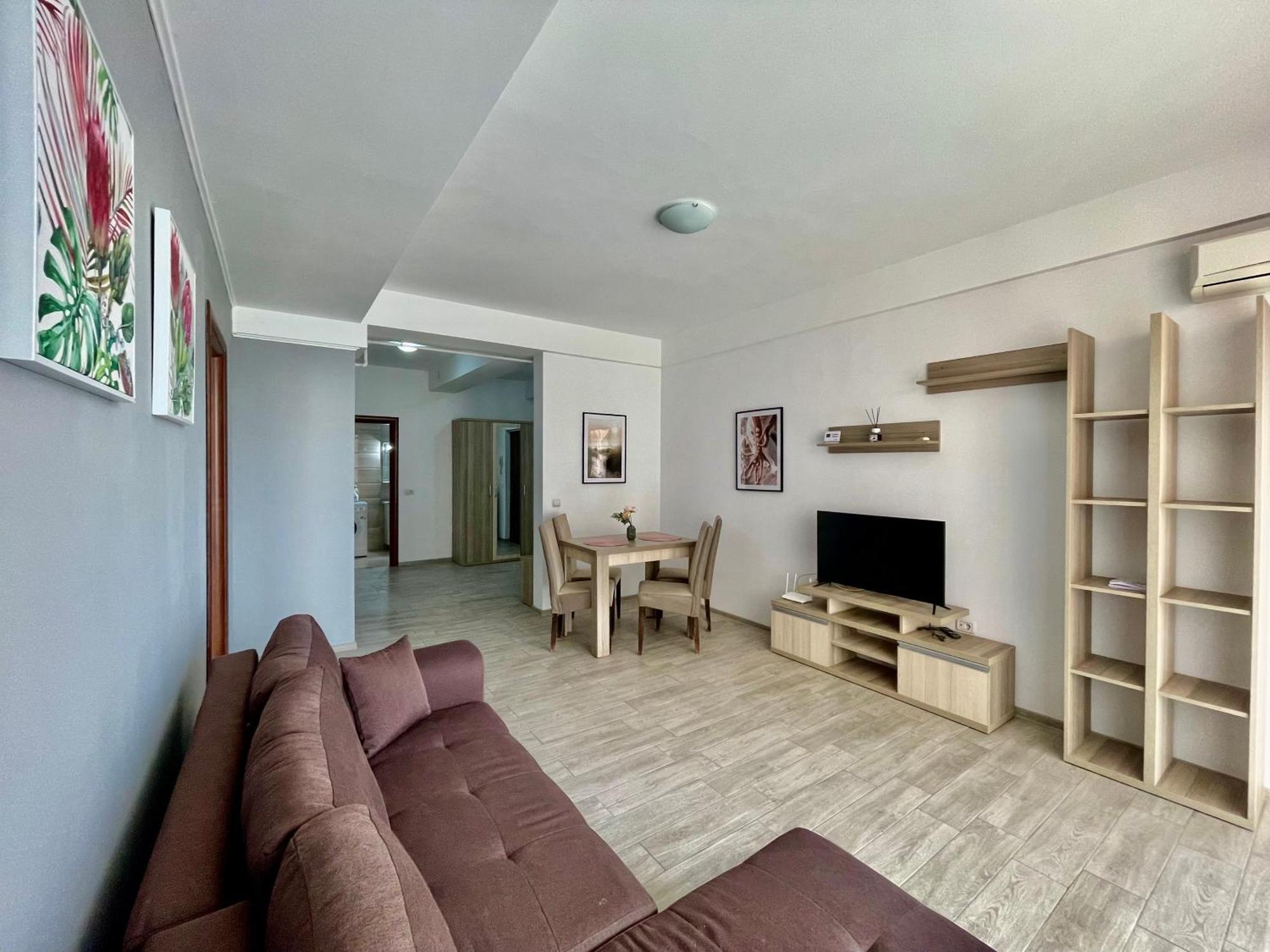 Summerland Mamaia View 外观 照片